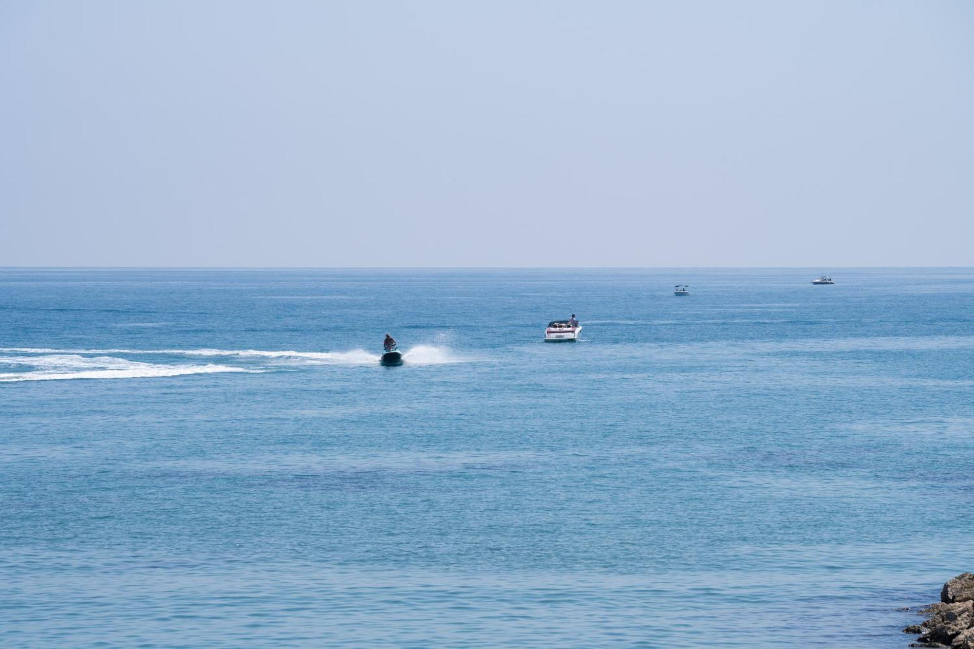 Apartment 639 Jardines Del Mar Beach, Wifi-town
